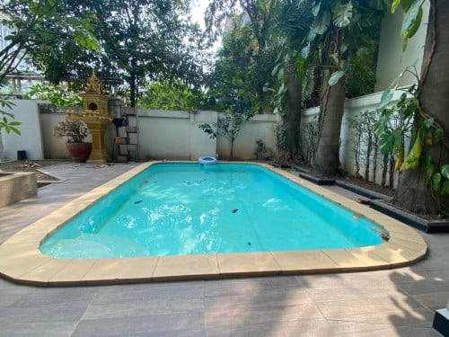 វីឡាឃ្វីនសម្រាប់ ជួល | Queen Villa For Rent