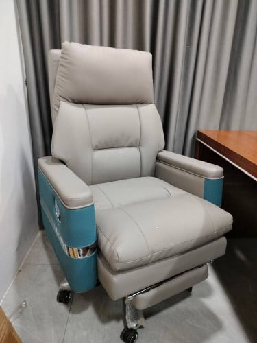 Boss chair