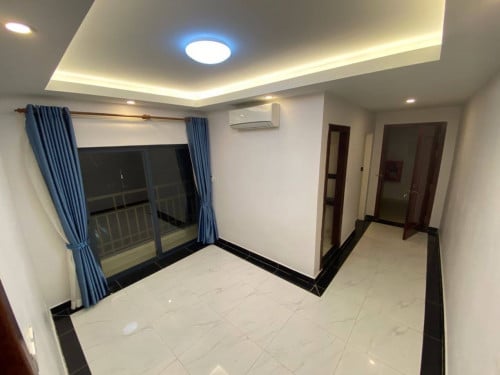 Building for Rent in Toul Tom Poung