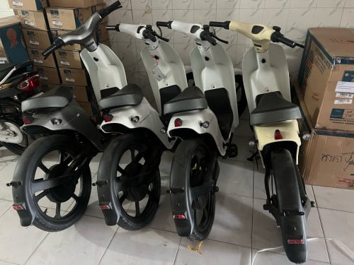 Honda cub E កង់ថ្មី​ តំលៃ​ពិសេស700$