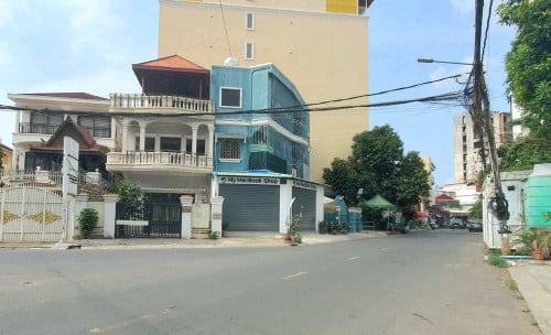 លំនៅដ្ឋានអាជីវកម្មលក់ប្រញ៉ាប់ ៖ តំបន់បឹងកក់, ខណ្ឌទួលគោក (កែង)