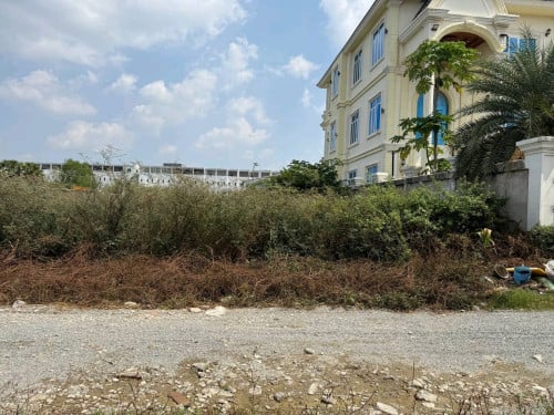 ដីលក់នៅជិតបុរីឃាមបញ្ញាឈូកវ៉ា3