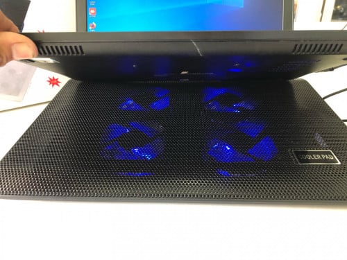 កង្ហារlaptop