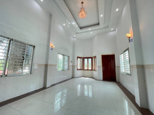 ផ្ទះសម្រាប់ជួល នៅទួលទំពូង ទីតាំងល្អ សម្រាប់រស់នៅ បើកការិយាល័យ ក្រុមហ៊ុន នឹងផ្សេងៗទៀត......