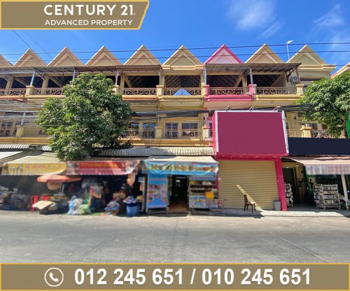 🏘 ផ្ទះល្វែង នៅលើផ្លូវមេ ក្នុងបុរី ពិភពថ្មីចំការដូង1 ត្រូវការលក់បន្ទាន់ខ្លាំង ​