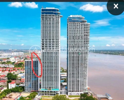 A Condo Room for Rent. Floor 9th