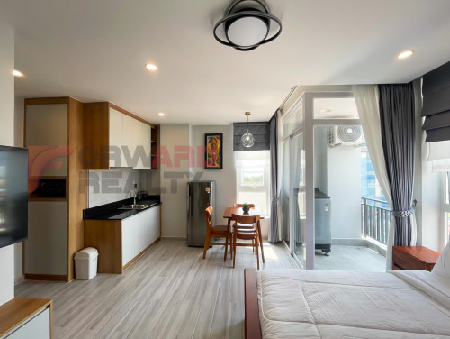 Studio room apartment available for rent in Doun Penh Area (Near Independent Monument)