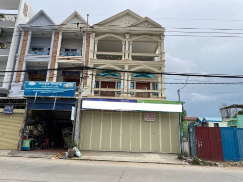 ផ្ទះជួល ឬលក់ ២ល្វែង