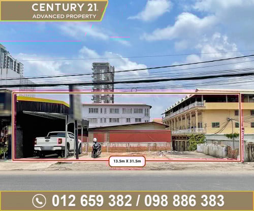 (English Below) 🏘 ដី(កែង) សម្រាប់ជួល នៅជិតផ្សារទំនើប Chip Mong 271 Mega Mall