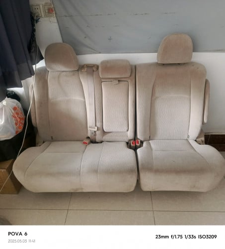 កៅអីឡានបងប្អូនអាចយកទៅប្រើបានធានាថាស្អាតខកបំណងឡើយមានច្រើនម៉ូឌែល