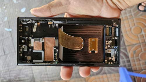 លក់តួទូរស័ព្ទ S23 Ultra ពណ៌ខ្មៅនៅថ្មី98.5%