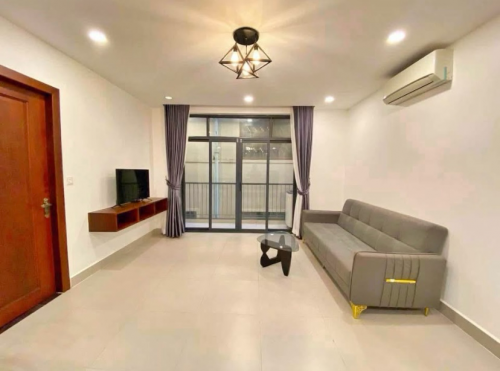 1BR for rent at Russian market