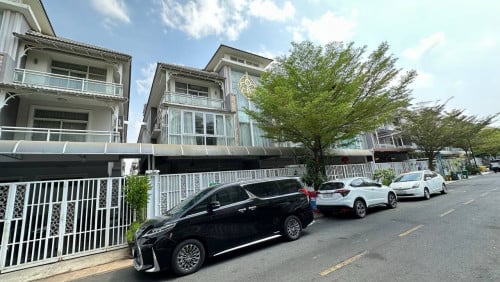 Twin Villa for Rent in Borey Orkide 2004