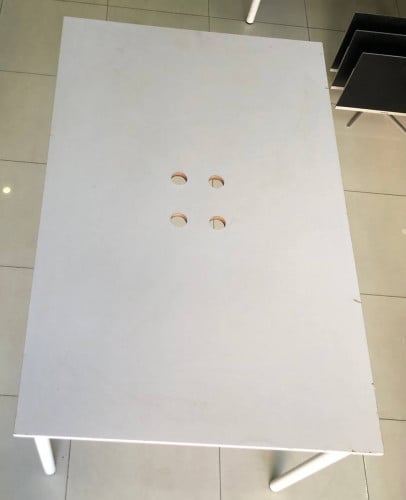 តុ ល្អស្អាតលក់កុនលុយ ធូថ្លៃ