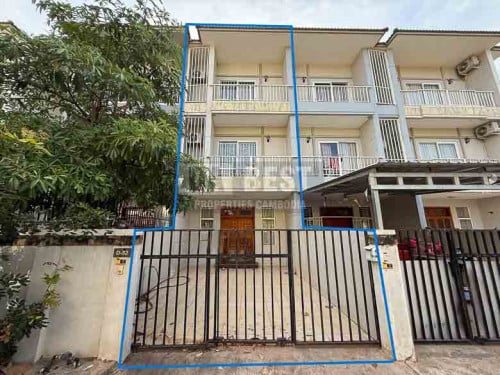 ផ្ទះល្វែងលក់ក្នុងក្រុងសៀមរាប ស្វាយដង្គំ / Flat House For Sale In Siem Reap