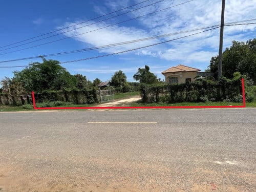 🏦House Available for Urgent Sale at a Special Price (Negotiable).