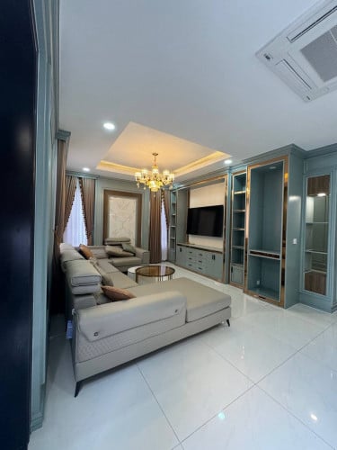 វីឡា​ទោលសម្រាប់ជួលនៅសែនសុខ