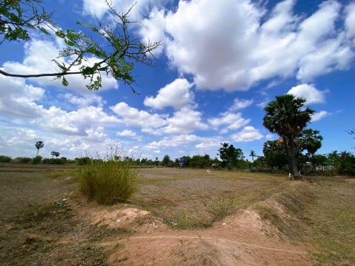 🏦Land Available for Urgent Sale at a Special Price (Negotiable).