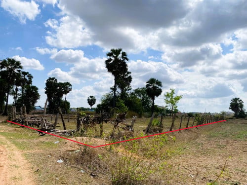 🏦Land Available for Urgent Sale at a Special Price (Negotiable).