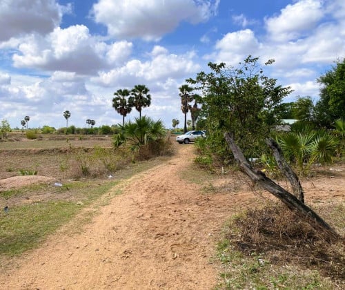 🏦Land Available for Urgent Sale at a Special Price (Negotiable).