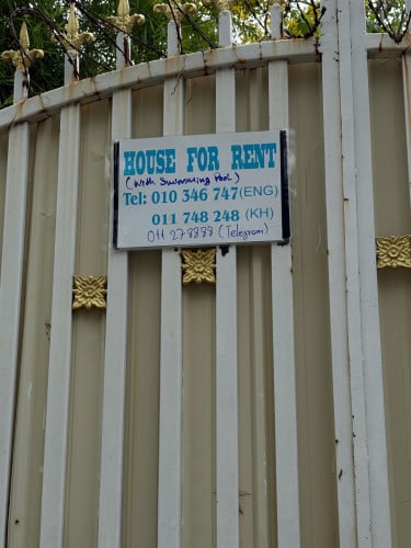 House Villa for rent in Chrouy Chong Va