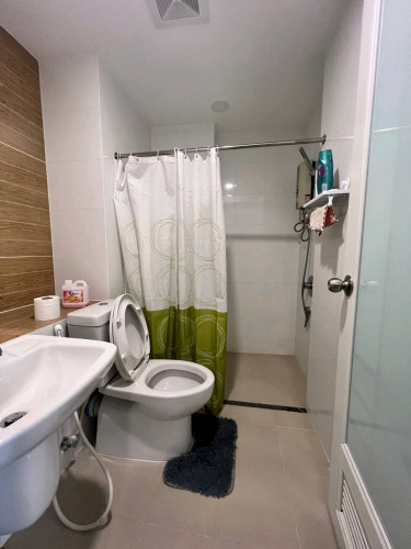 (Rent out) One Bed Polaris Special Price
