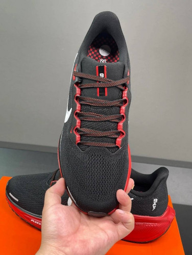 #Nike_Airzoom