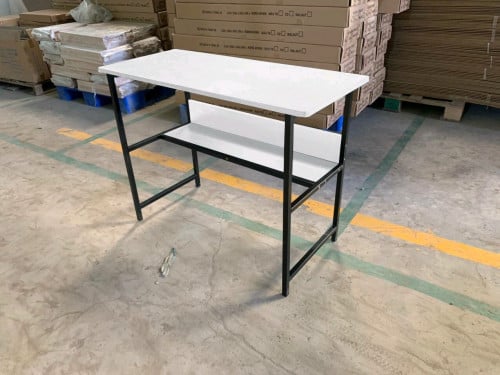 តុ ការងារ