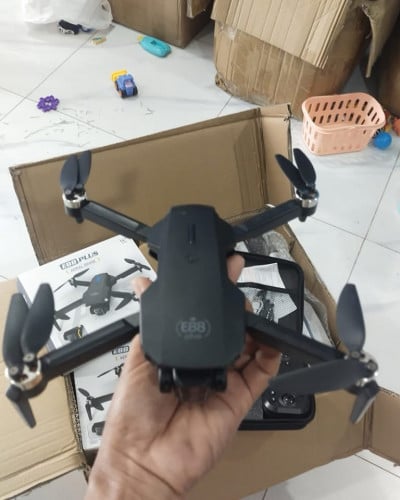 ដ្រូន E88 plus 27$ free delivery