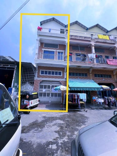 ផ្ទះលក់បន្ទាប់ជាប់រោងចក្រ House for sale urgently