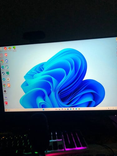 លក់ PC តម្លៃធូរថ្លៃ