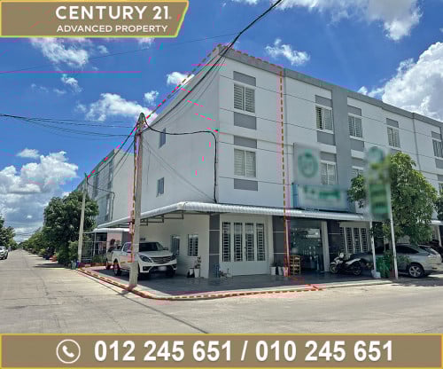 🏘 វីឡាកូនកាត់ កែង (LC2) ក្នុងបុរី ពិភពថ្មីកួរស្រូវ2 ត្រូវការលក់បន្ទាន់ខ្លាំង
