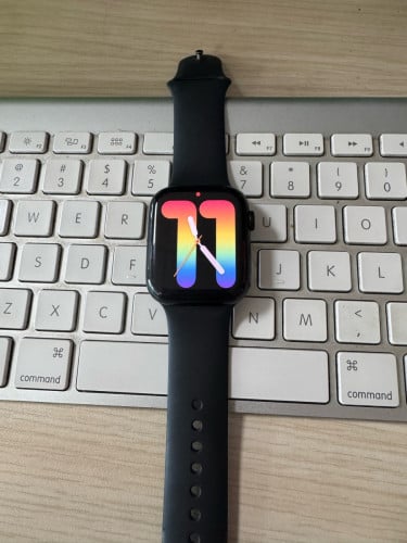 Apple Smart Watch S7 នៅថ្មីស្អាតប្រើផ្ទាល់ខ្លួន លក់ត្រឹមតែ 150$