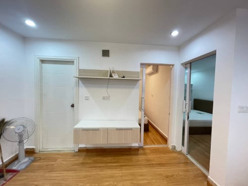 Condo 2 Bedroom Urgent Sale in Toul Kork