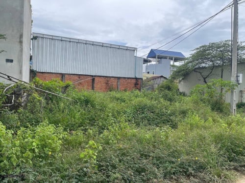 ១២x១២  លក់បន្ទាន់ ៥៥០០០