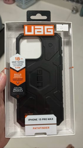 Case UAG original (iPhone 15 Pro Max )