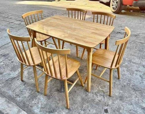 តុញាំបាយ