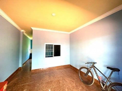 ដី&ផ្ទះបន្ទប់ជួលសម្រាប់លក់ 294 ម2