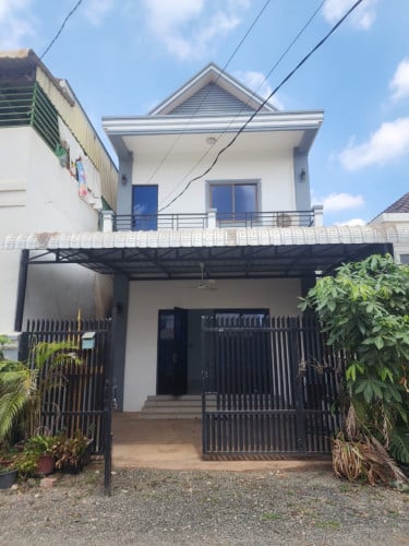 ផ្ទះសំរាប់រស់នៅ