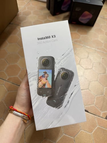 Insta360X3