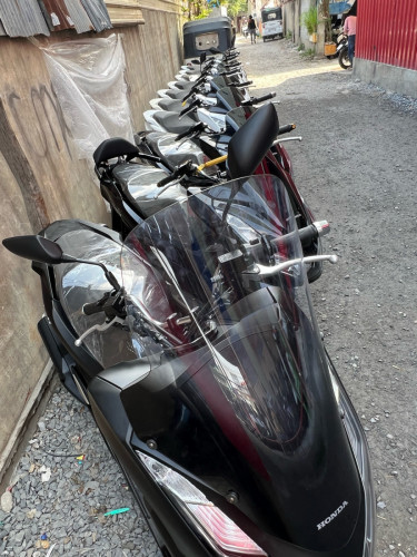 PCXជប៉ុន23តំលៃ3080$ ក្រដាសពន្ធថ្មី freeផ្លាកលេខ មួក សាំង ប្រេងម៉ាសុិន ប្រេងកាលេ ធានា2ឆ្នាំ
