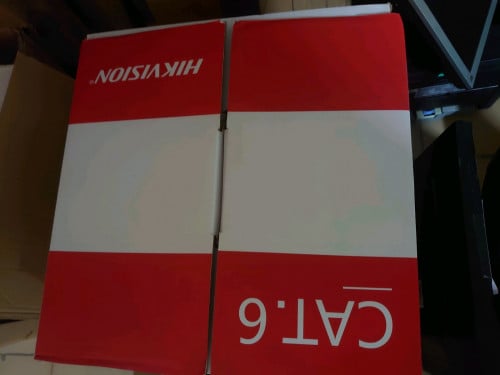 ខ្សែរ network and camera