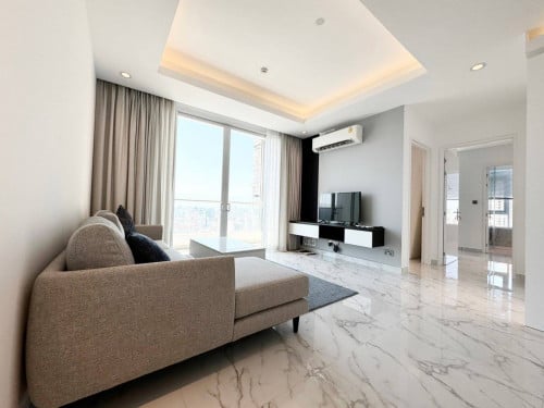 2 Bedrooms available for rent in BKK1