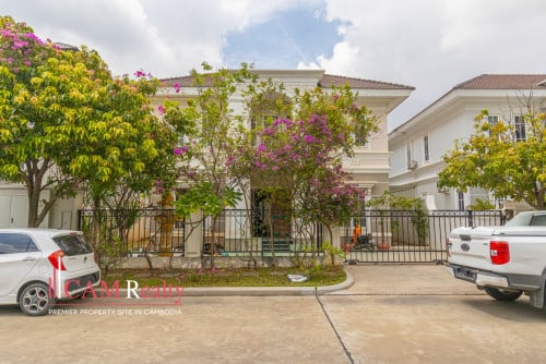 🏠 វីឡាឃ្វីន (Queen Villa) សម្រាប់លក់ ក្នុងបុរីជីបម៉ុងហ្គ្រេនភ្នំពេញ