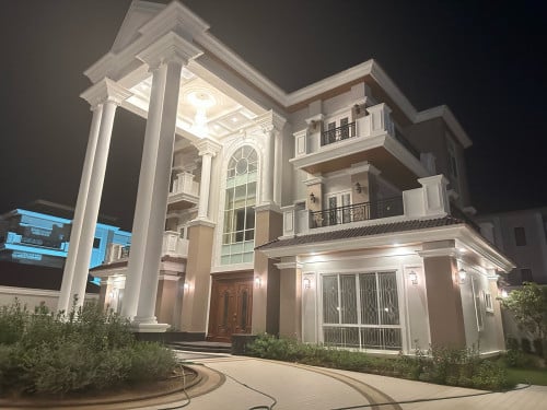 ផ្ទះ​វីឡា​ទោលសម្រាប់លក់