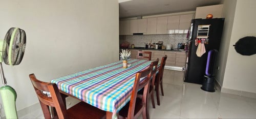 ផ្ទះវីឡាភ្លោះសម្រាប់ជួល