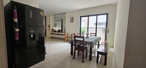 ផ្ទះវីឡាភ្លោះសម្រាប់ជួល