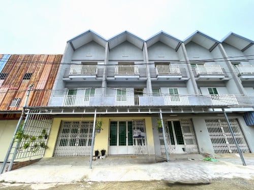 ផ្ទះសម្រាប់លក់ ជួល​តាខ្មៅ​   -SR171