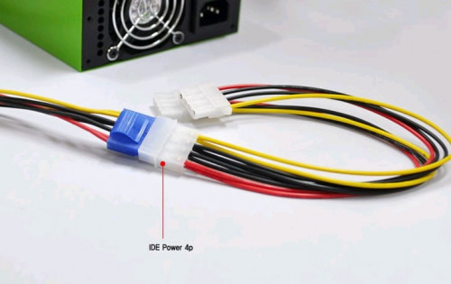 Power Supply IDE DC Y Cable 4pin