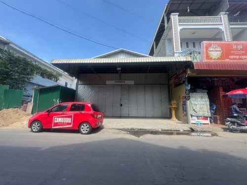 ឃ្លាំងសម្រាប់ជួល នៅចំការដូង